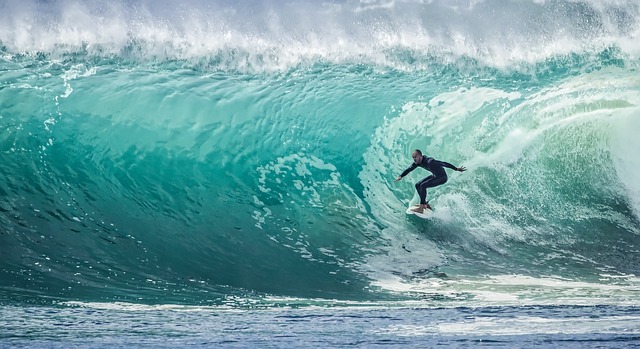 vlna surfař.jpg